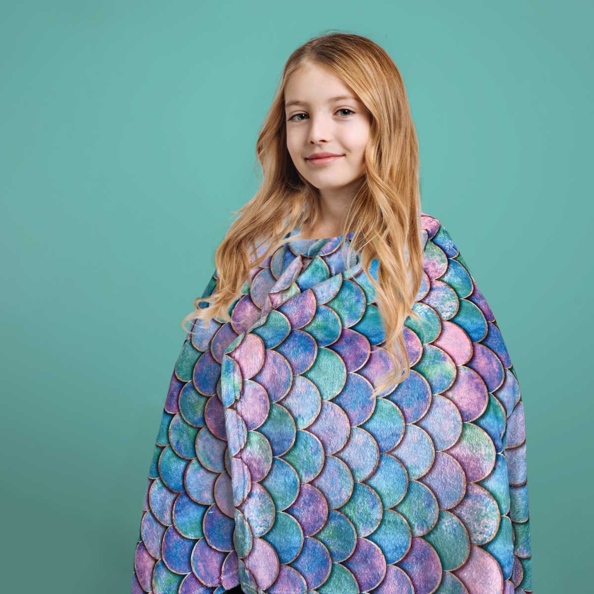 Mermaid Shimmer - Plush Blanket
